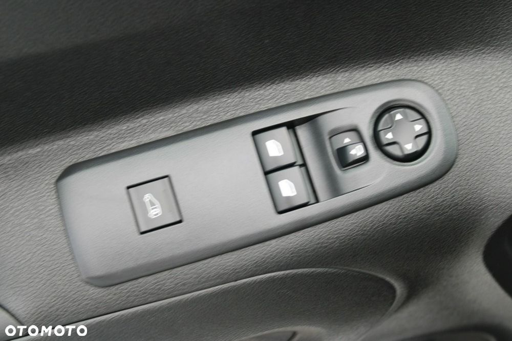 Opel Combo - 17