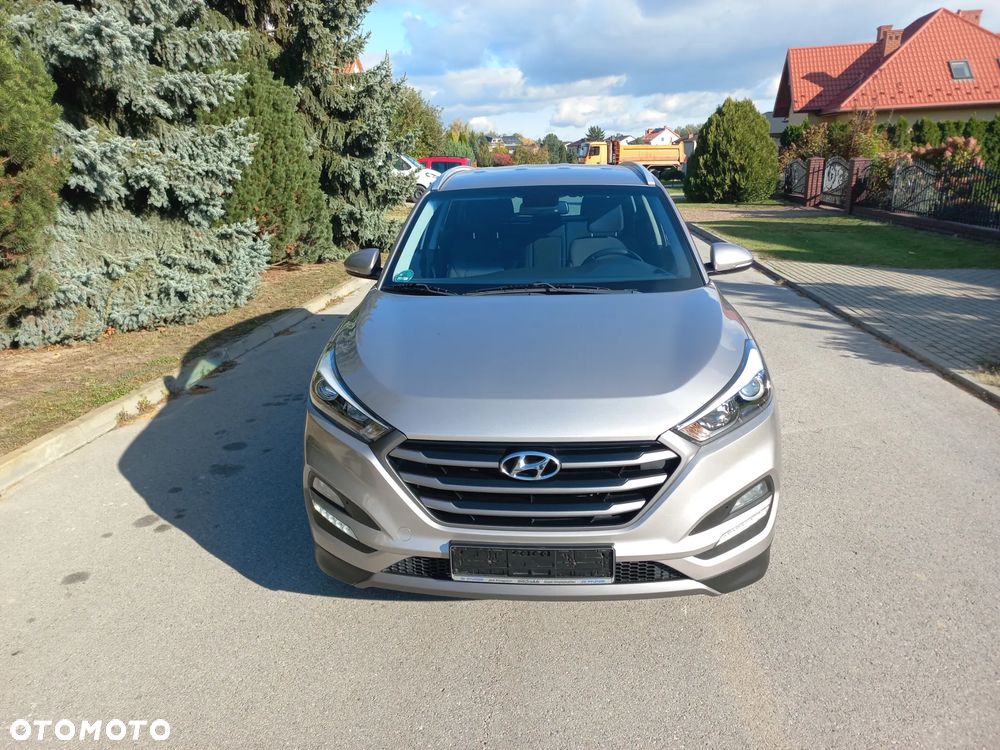 Hyundai Tucson blue 1.7 CRDi 2WD Style - 13