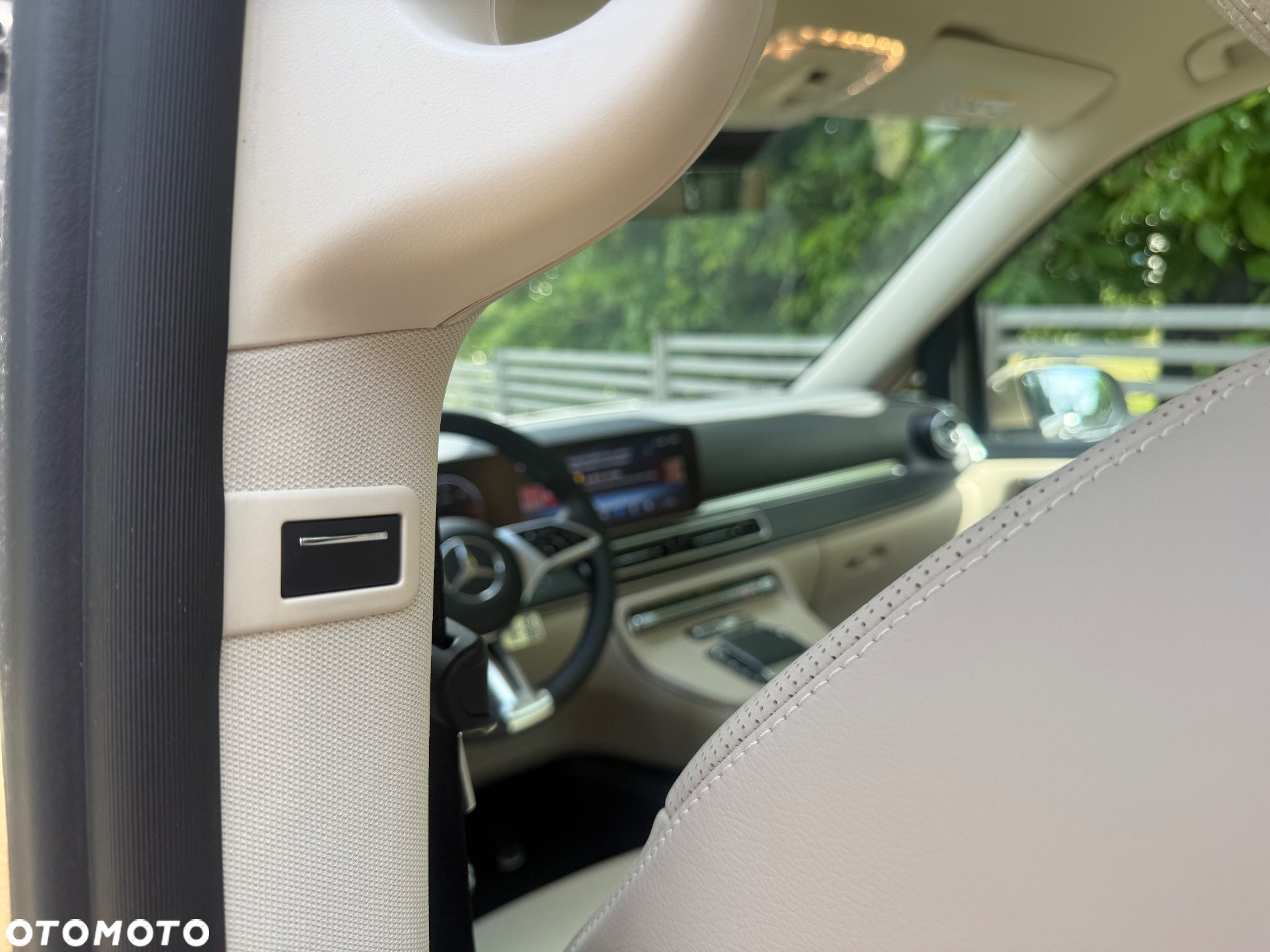 Mercedes-Benz Klasa V 300 d 4-Matic 9G-Tronic Exclusive (d³ugi) - 11