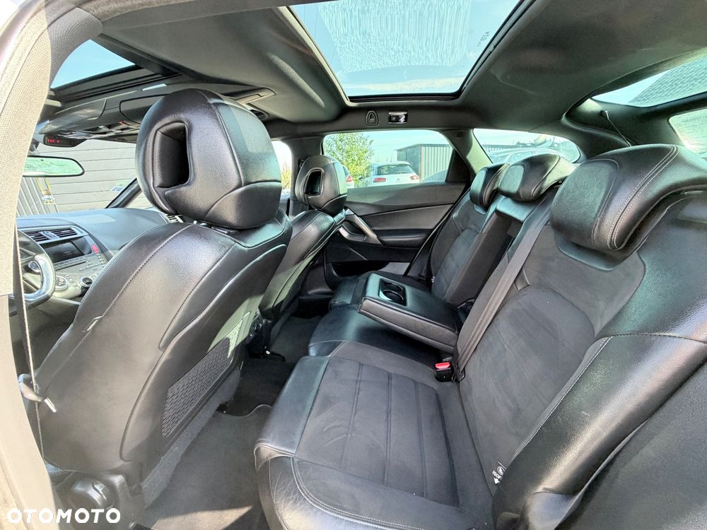 Citroën DS5 HDi 165 SoChic - 26
