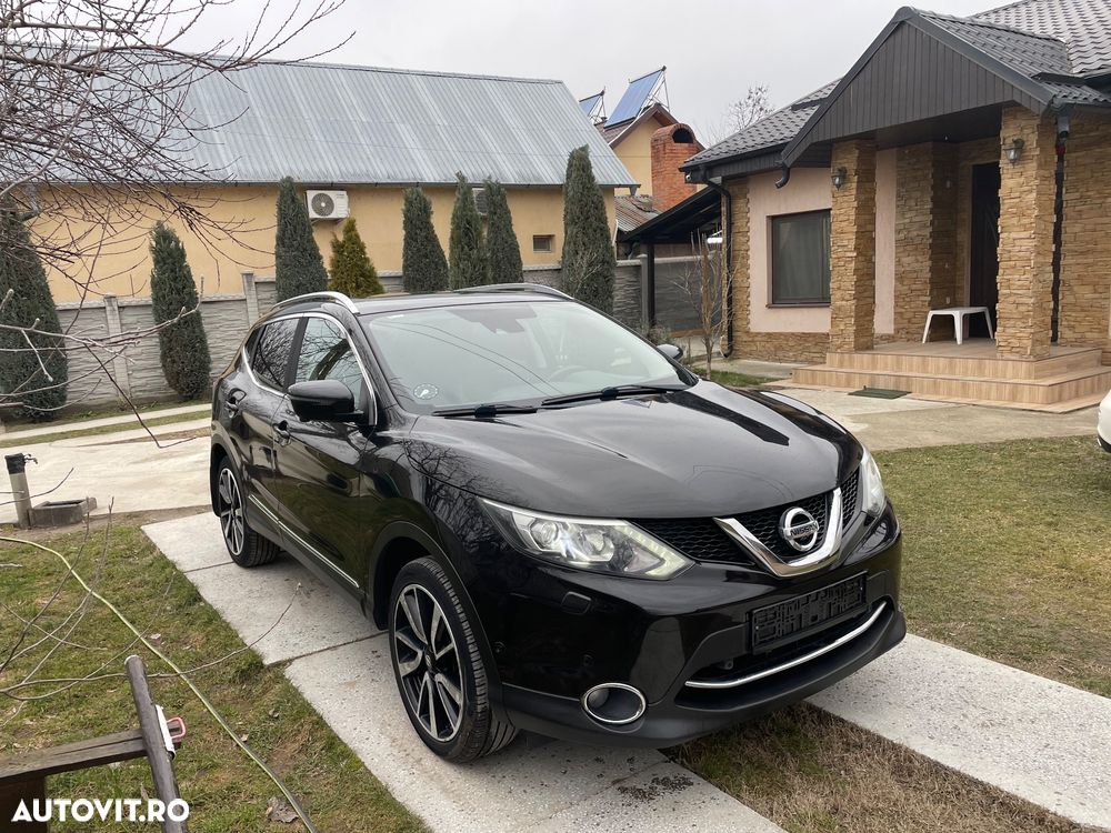 Nissan Qashqai - 2