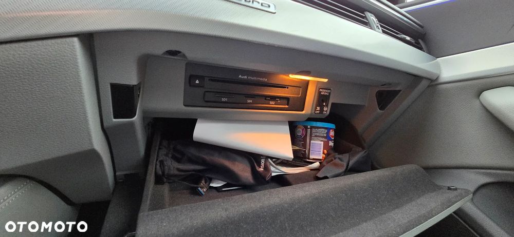 Audi A4 Avant 3.0 TDI quattro S tronic - 21