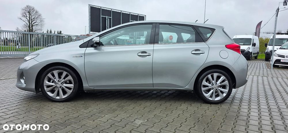 Toyota Auris 1.8 HSD Luna - 3
