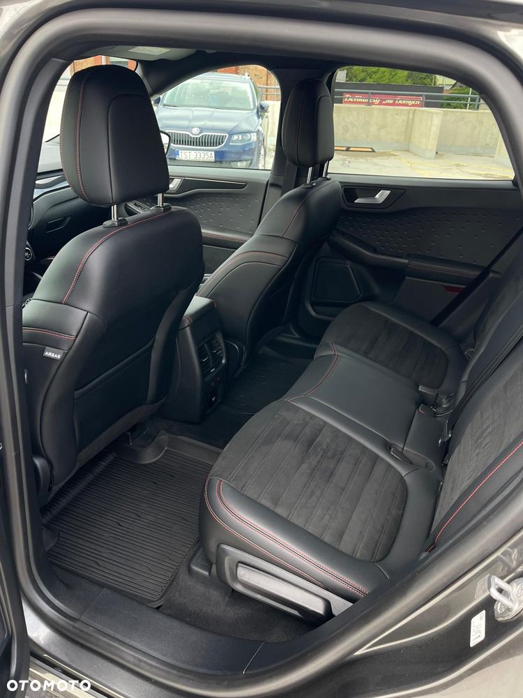 Ford Kuga 2.5P PHEV FWD ST-Line - 8