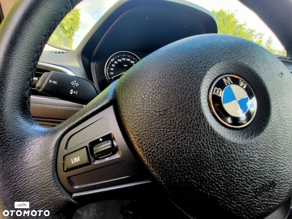 BMW Seria 1 - 13
