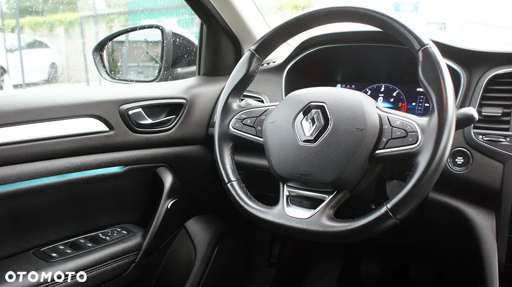 Renault Megane 1.5 Blue dCi Intens - 10