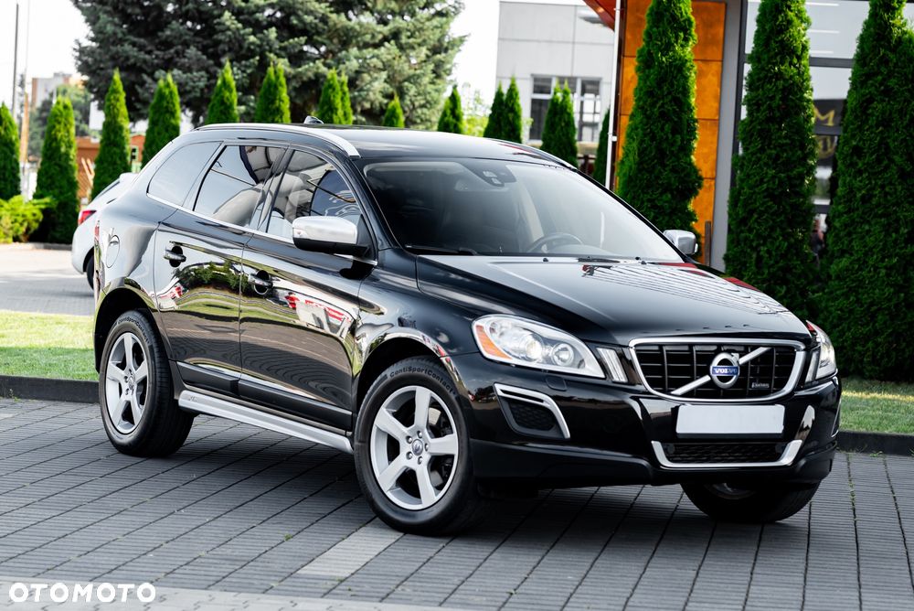 Volvo XC 60 D4 AWD Geartronic RDesign - 5