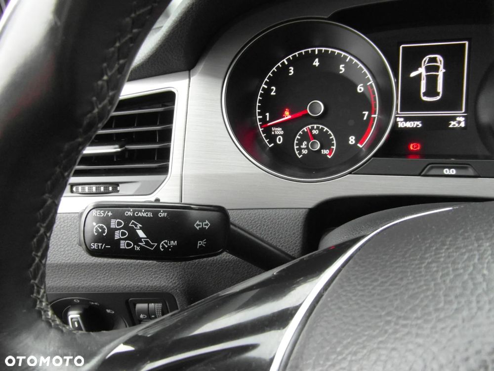 Volkswagen Golf Sportsvan 1.2 TSI (BlueMotion Technology) Trendline - 25