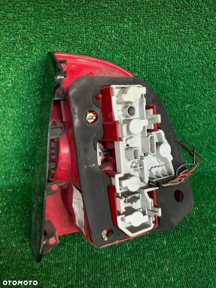 Lampa tył tylna lewa Volkswagen PASSAT B5 Lift sedan 2000 3B5945095AE - 5
