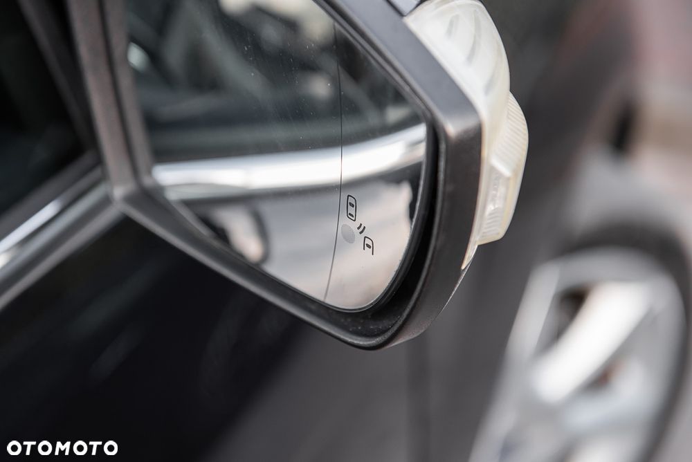 Ford Grand C-MAX - 34