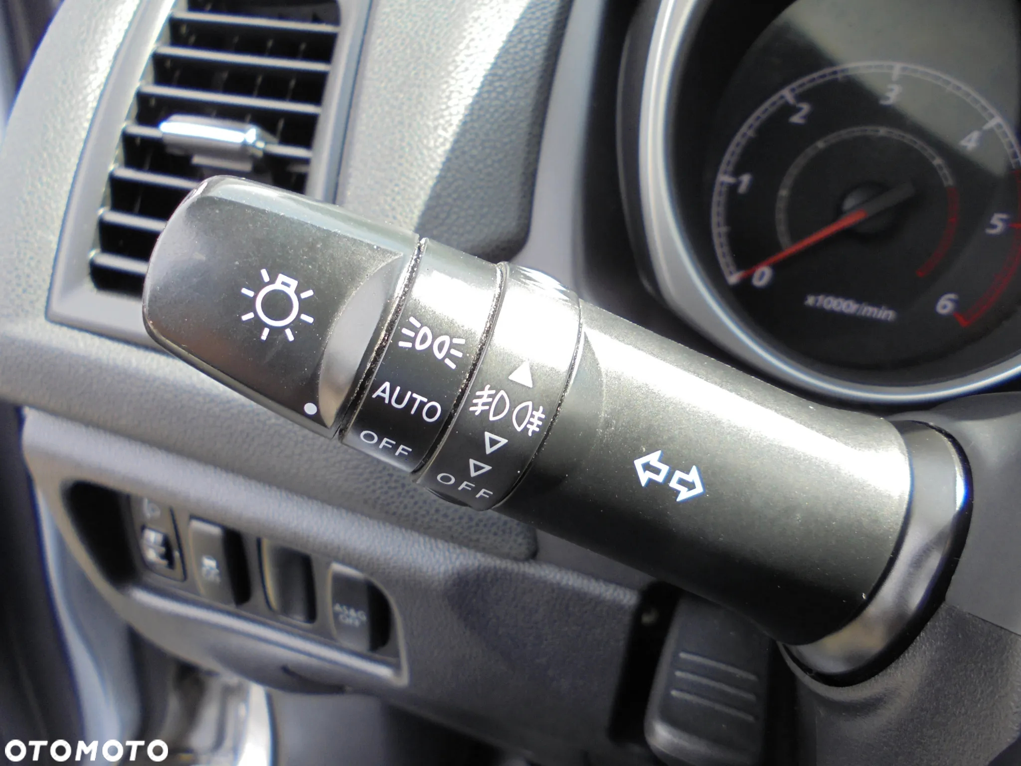 Mitsubishi ASX 1.8 DI-D 2WD Edition - 21