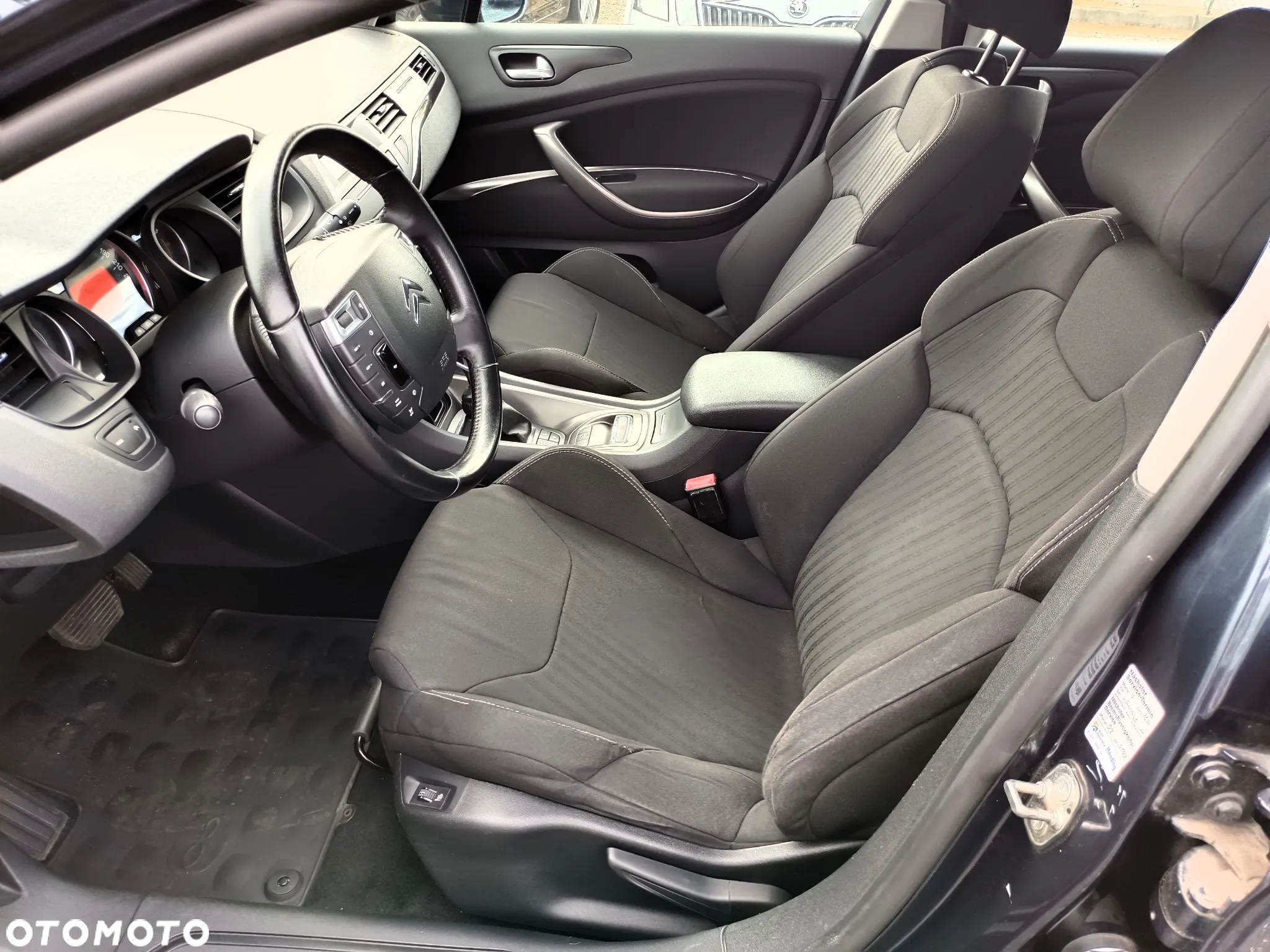 Citroën C5 Tourer 2.0 16V Confort - 16