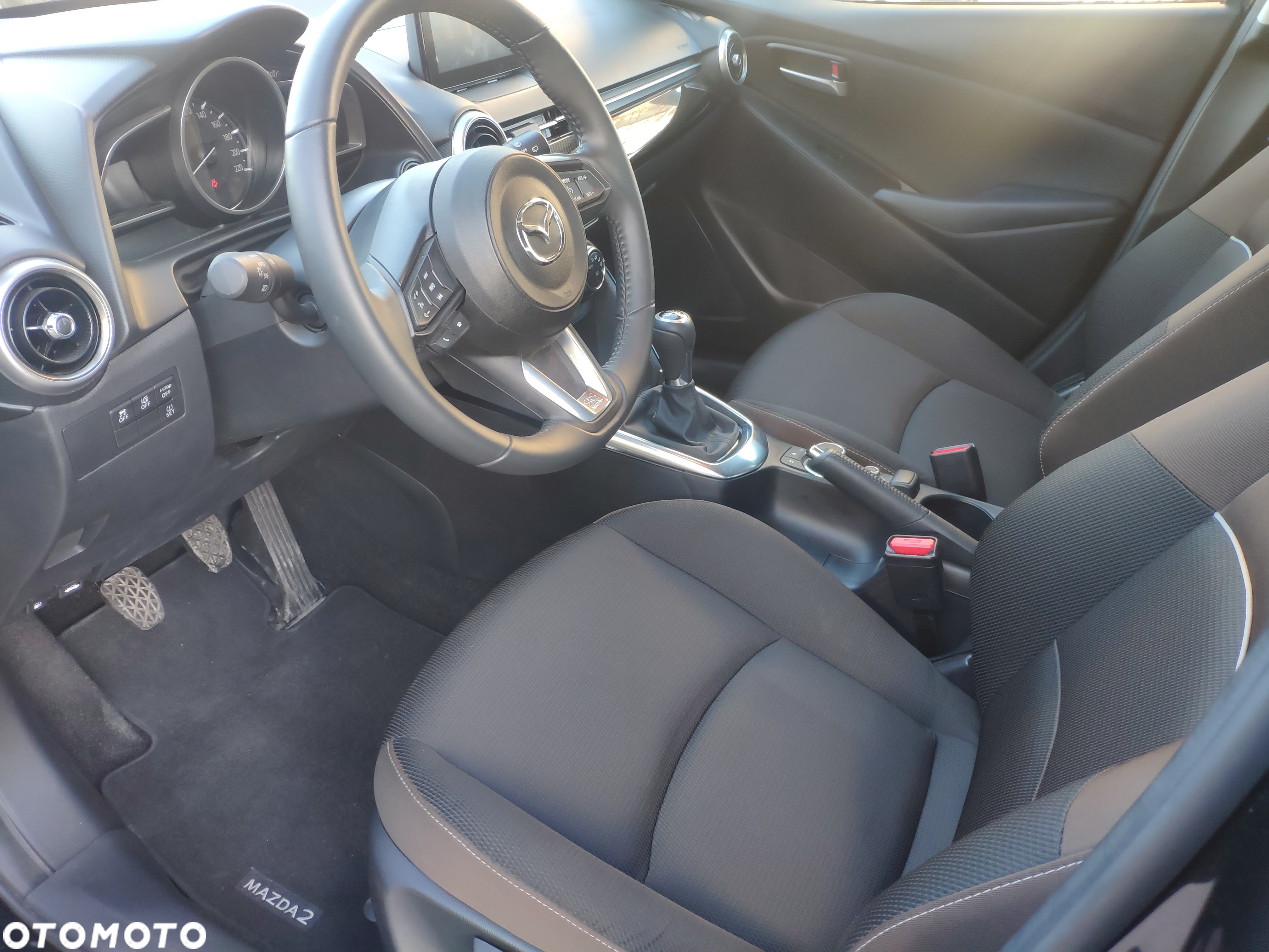 Mazda 2 - 28