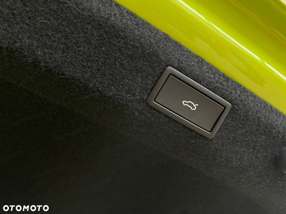 Skoda Octavia 2.0 TSI RS DSG - 11