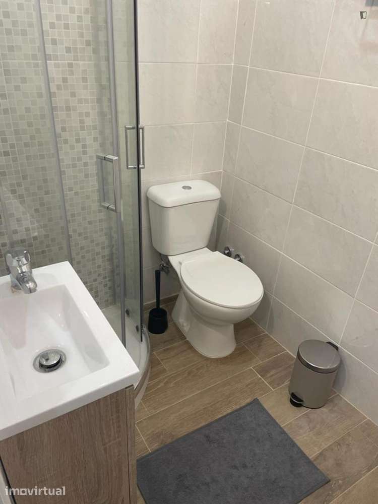 Quarto - localizado em Parque das Nações Lisbon - Grande imagem: 3/19