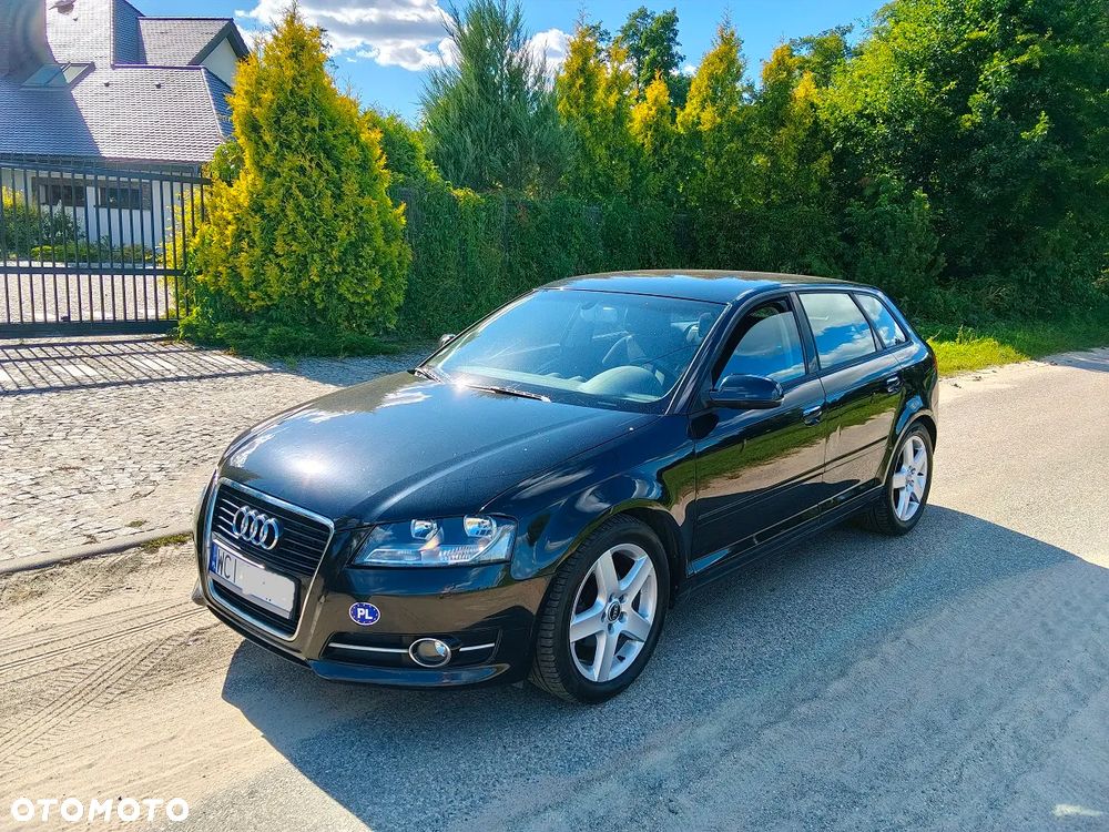 Audi A3 Sportback 1.6 TDI DPF Attraction - 1