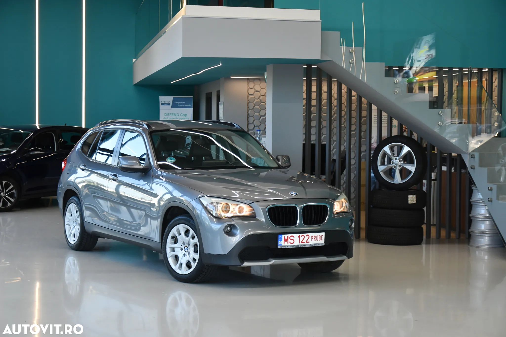 BMW X1 xDrive18d Sport Line - 1