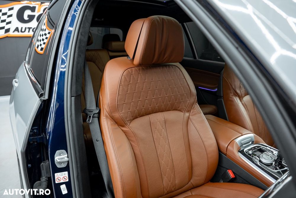 BMW X7 xDrive40d MHEV - 13