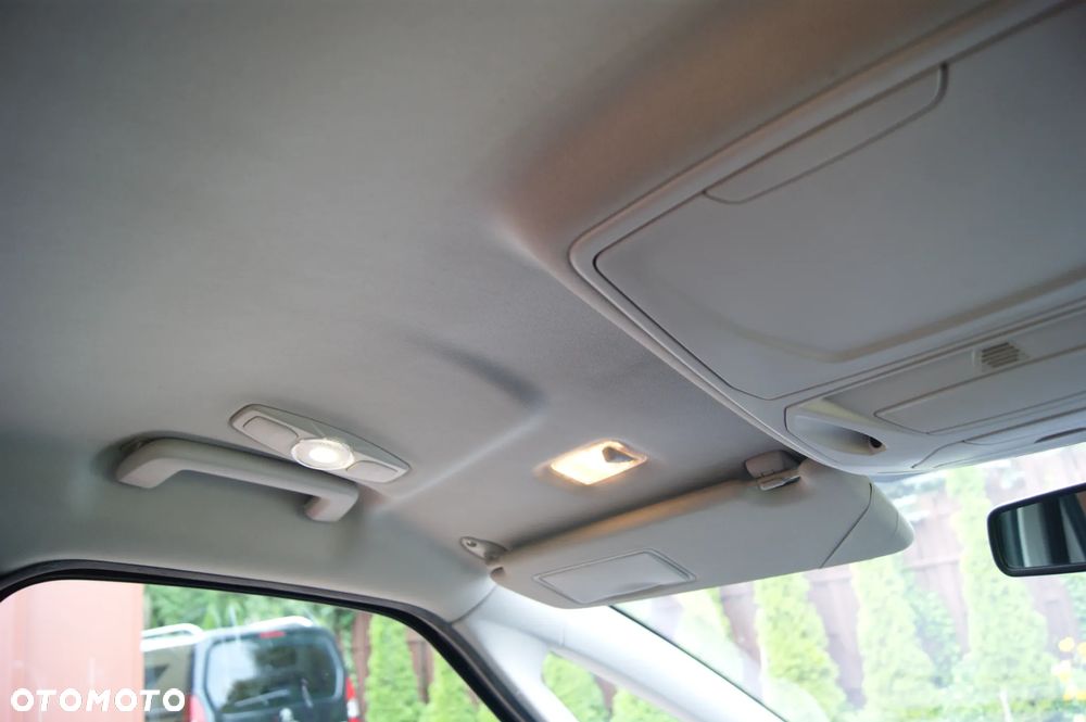 Ford S-Max 2.0 TDCi Titanium - 28