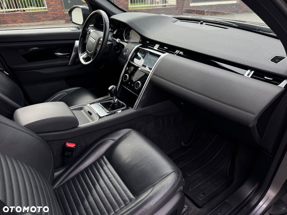 Land Rover Discovery Sport 2.0 TD4 HSE Luxury 129g - 16