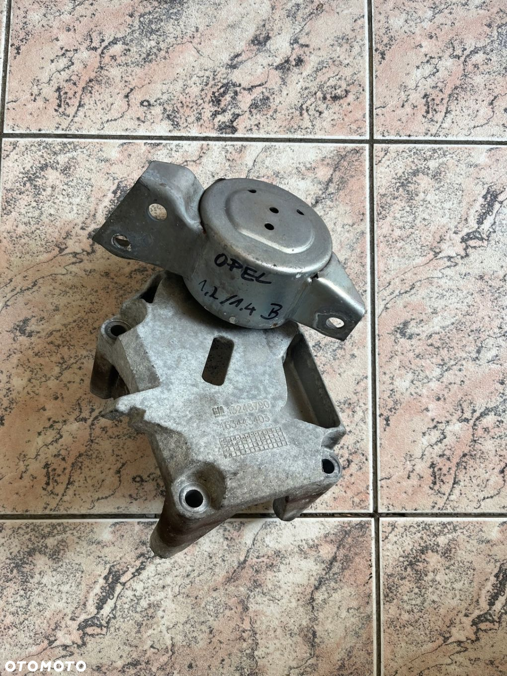 Łapa Mocowanie silnika Opel Adam Corsa 1,2 1,4 benzyna - 4