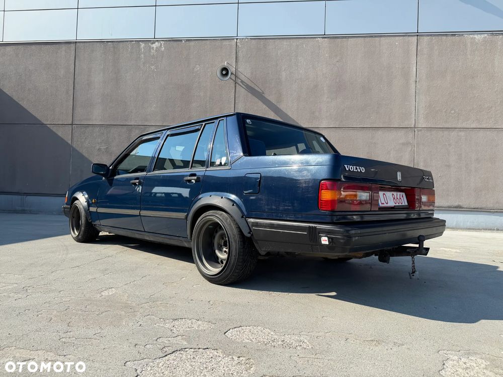 Volvo Seria 700 - 5