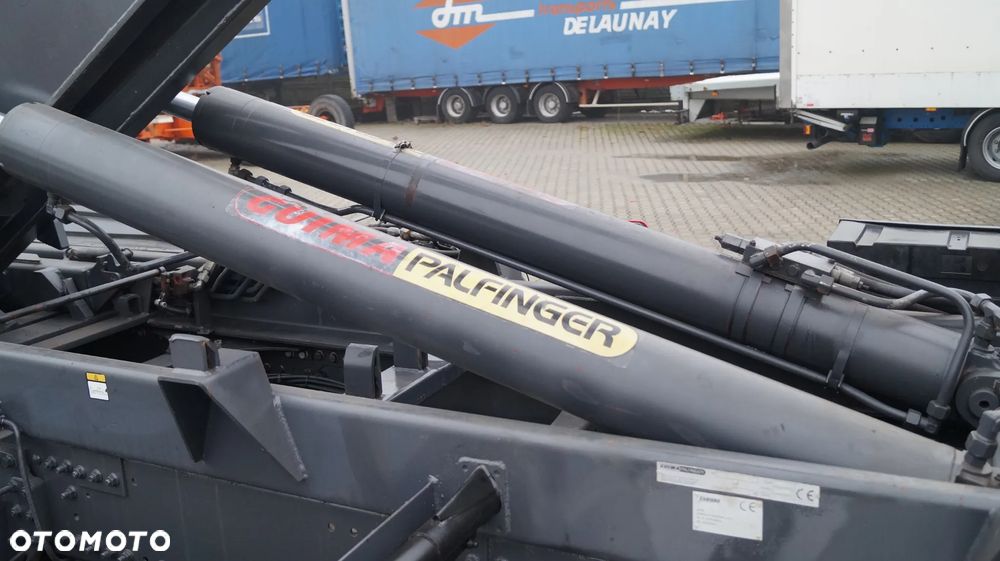 Renault PREMIUM 450 - 28