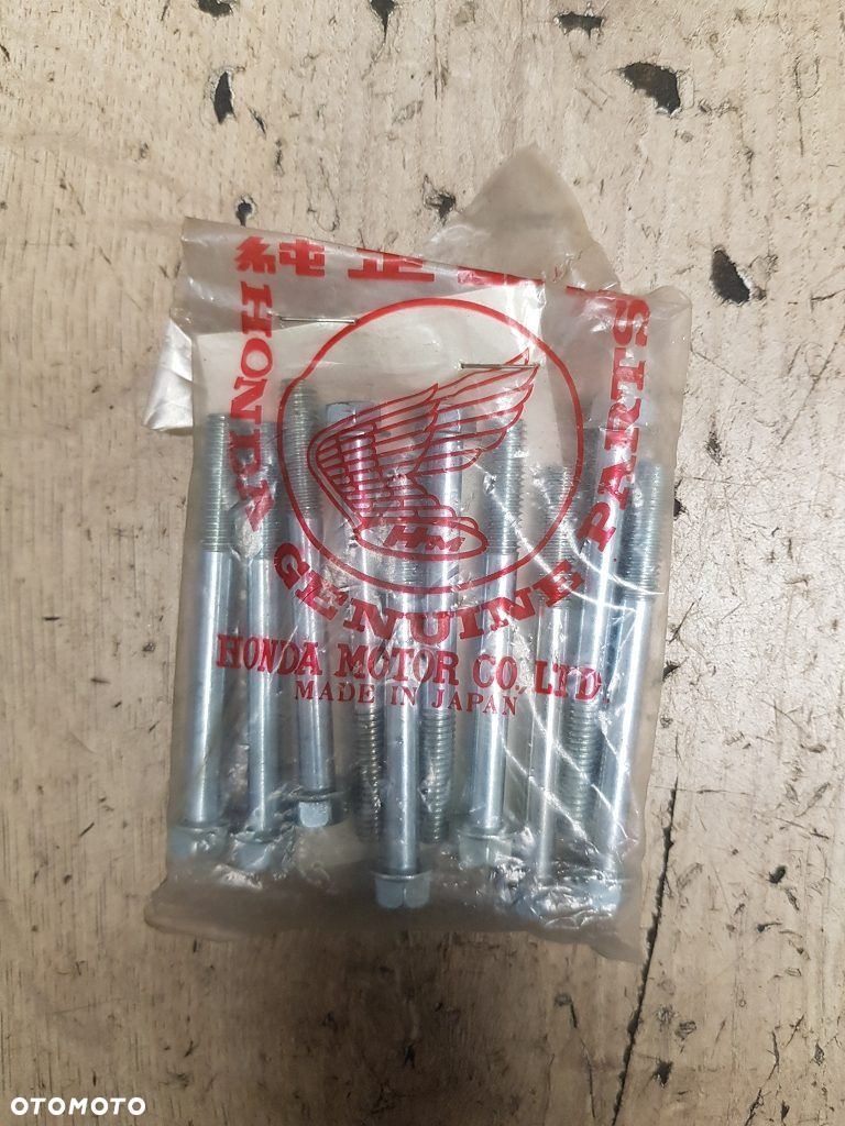 Zestaw śrub Honda DAX 50 70 NSR75 CR80 CR85  96001-0606000 - 4