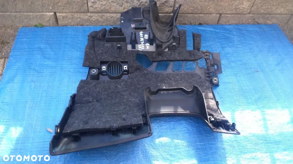 Audi Q7 4M Osłona Pod Kierownicę Konsoli Kierowcy 4M186307524A - 4