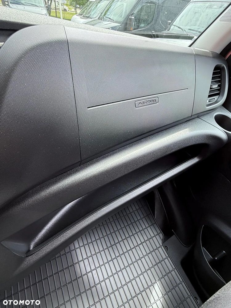 Iveco 35S18A8HV Automat MAXI L4H2 OKAZJA ! - 26