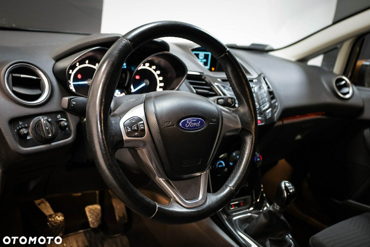 Ford Fiesta - 14
