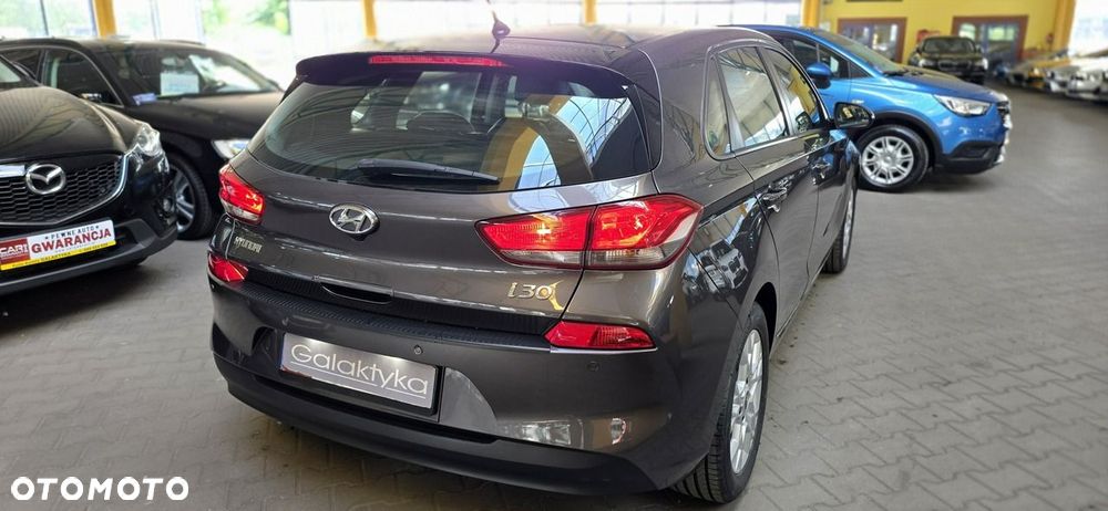 Hyundai i30 - 11