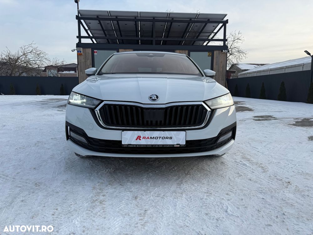 Skoda Octavia 2.0 TDI DSG Ambition - 6