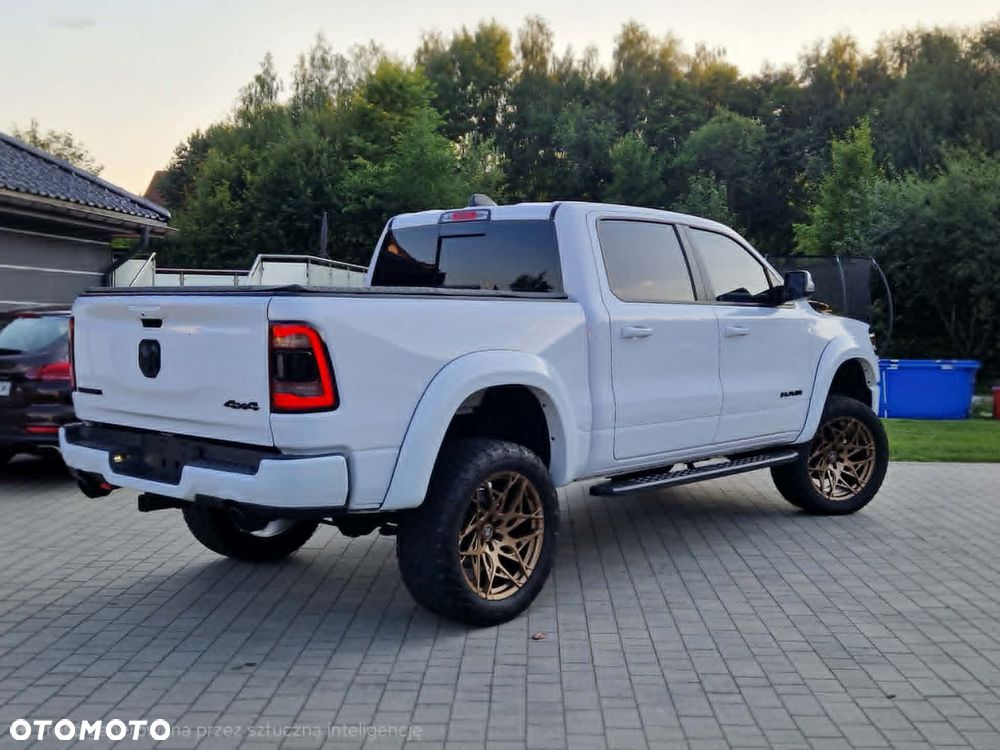 RAM 1500 5.7 Crew Cab Laramie - 5