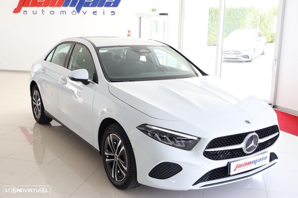 Mercedes-Benz A 250 Limousine e - 13