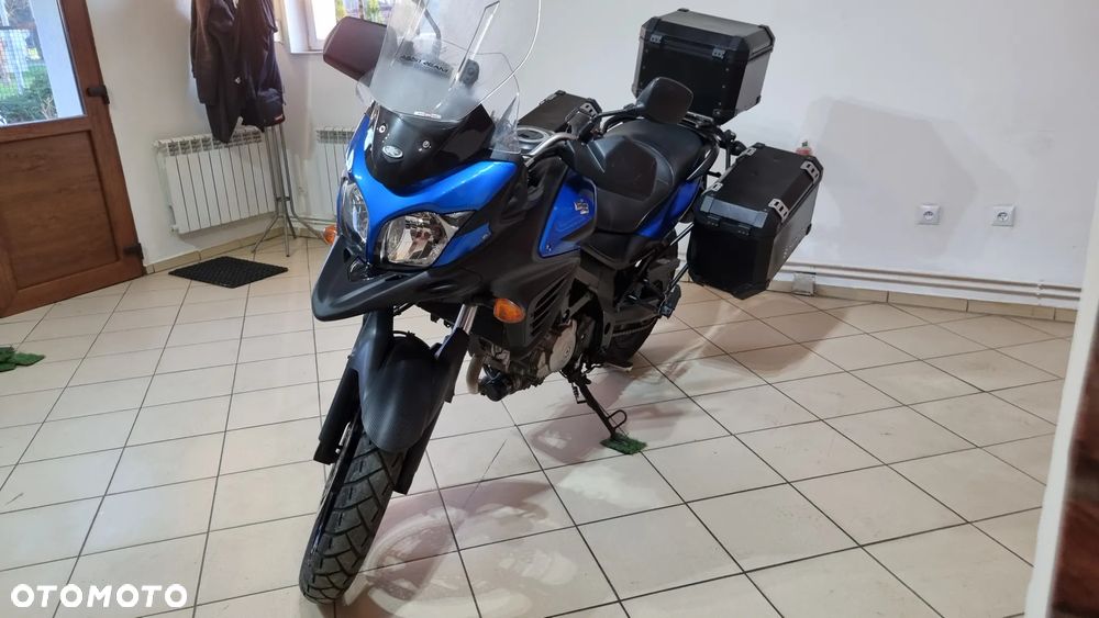 Suzuki V-STROM - 9