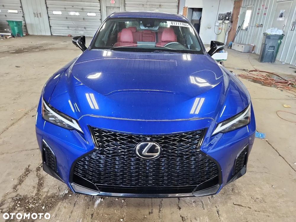 Lexus IS 200t / 300 F Sport - 7