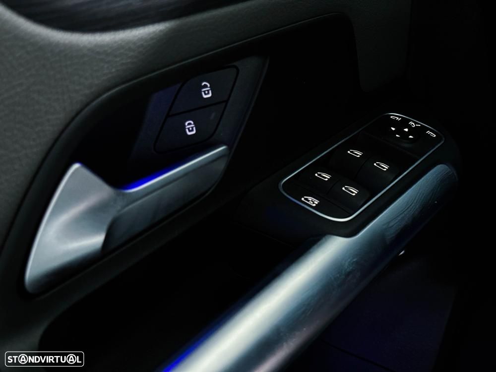 Mercedes-Benz EQA 250+ Electric Art — fotografia 43