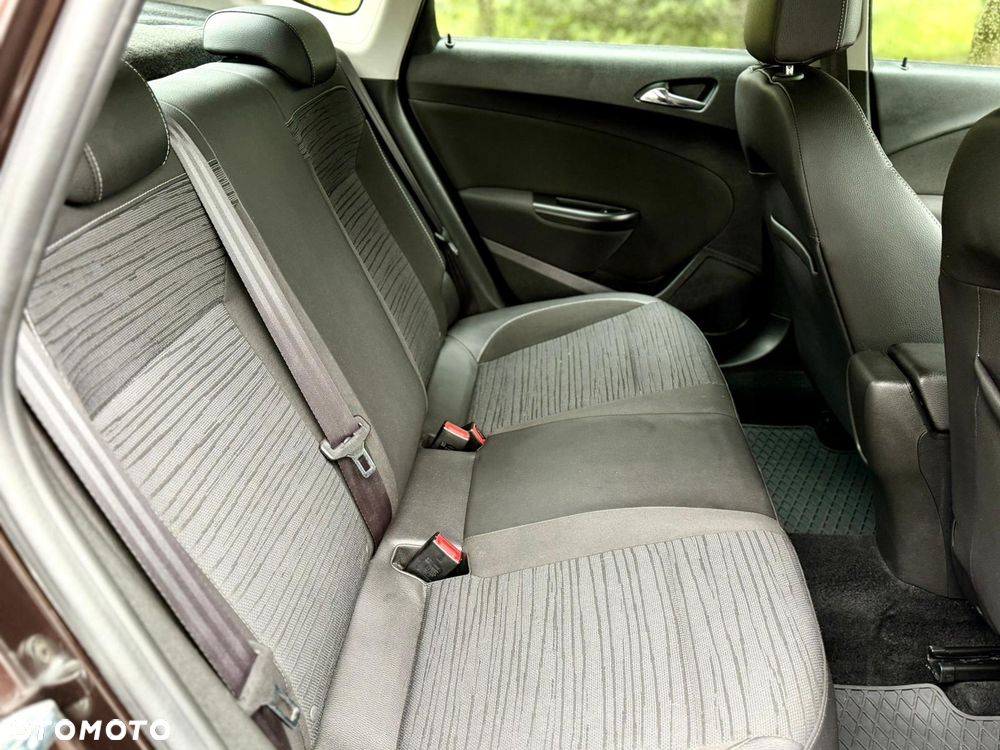 Opel Astra 1.6 Active - 8