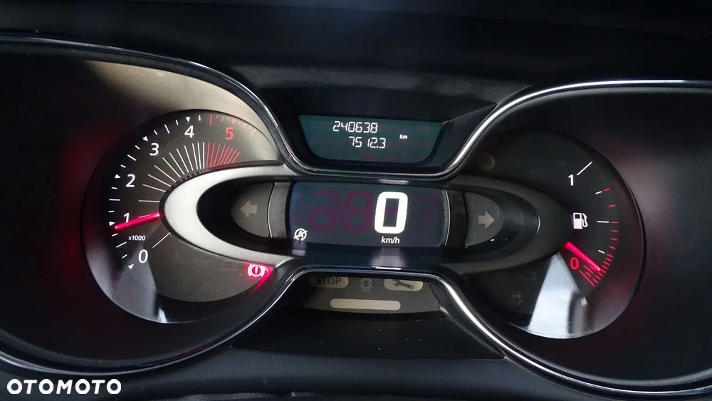 Renault Captur ENERGY dCi 90 Experience - 24
