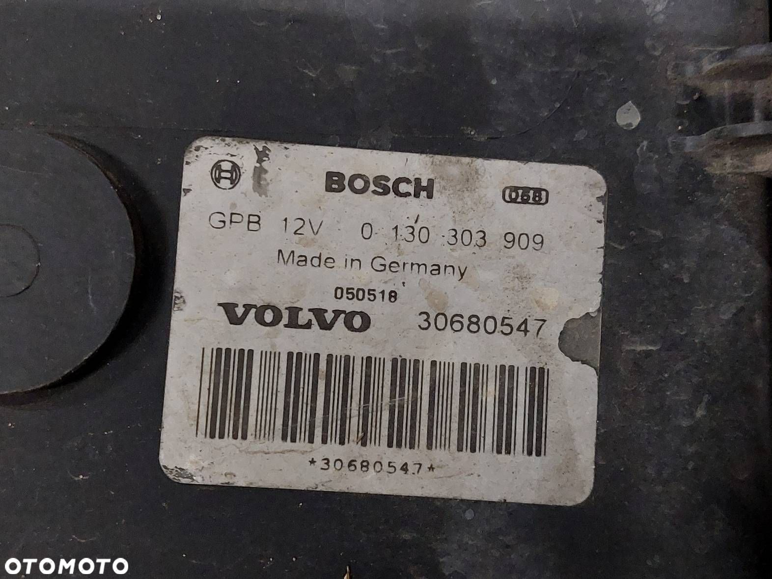 CHŁODNICE KOMPLET + WENTYLATOR VOLVO S60 I 2.4 20V 30680547 8683360 - 3