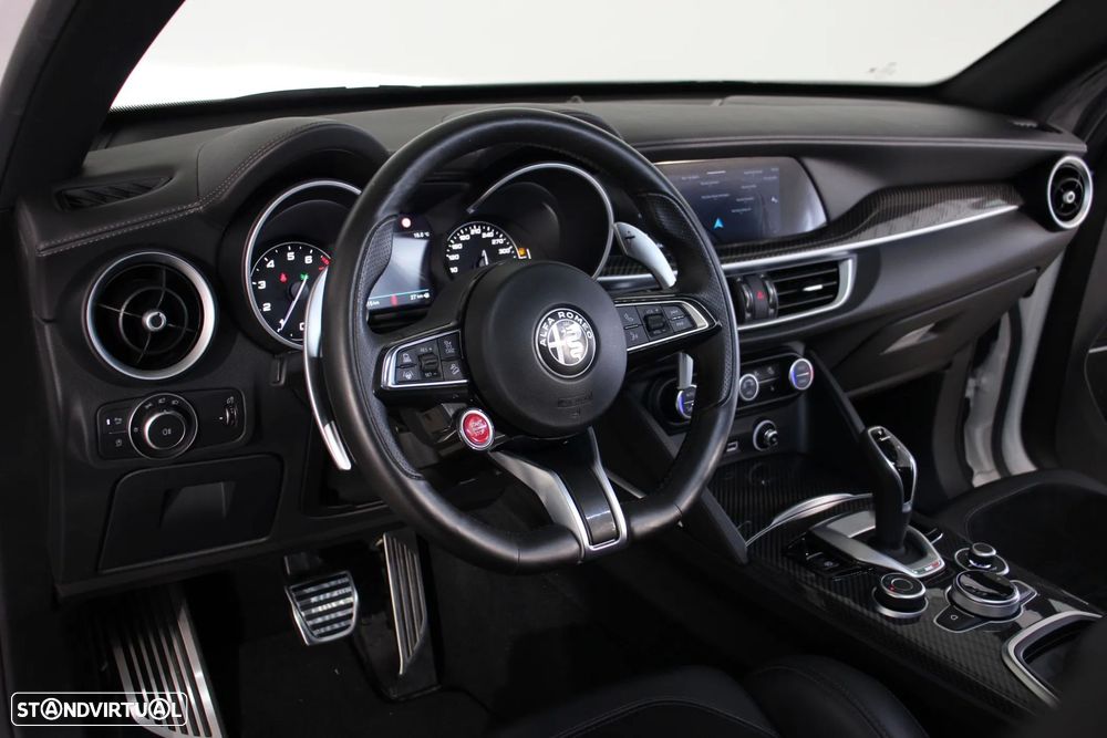 Alfa Romeo Stelvio 2.9 T Quadrifoglio AT8 Q4 - 7