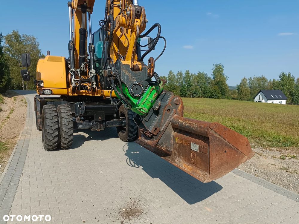 Caterpillar M313D - 10