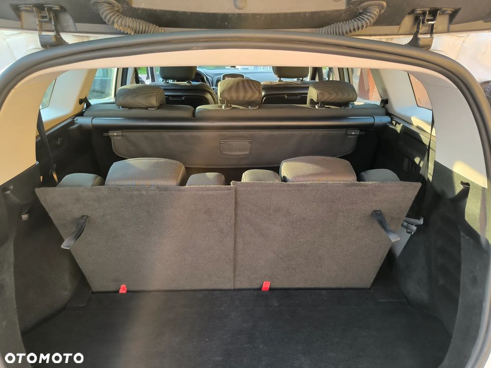 Renault Scenic ENERGY dCi 130 INTENS - 12
