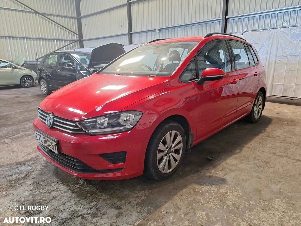Dezmembrez Volkswagen Sportsvan 1.6 TDI - 1