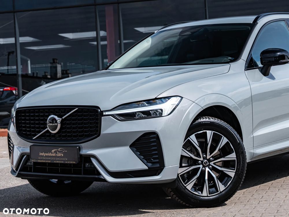 Volvo XC 60 B4 B Plus Dark - 8