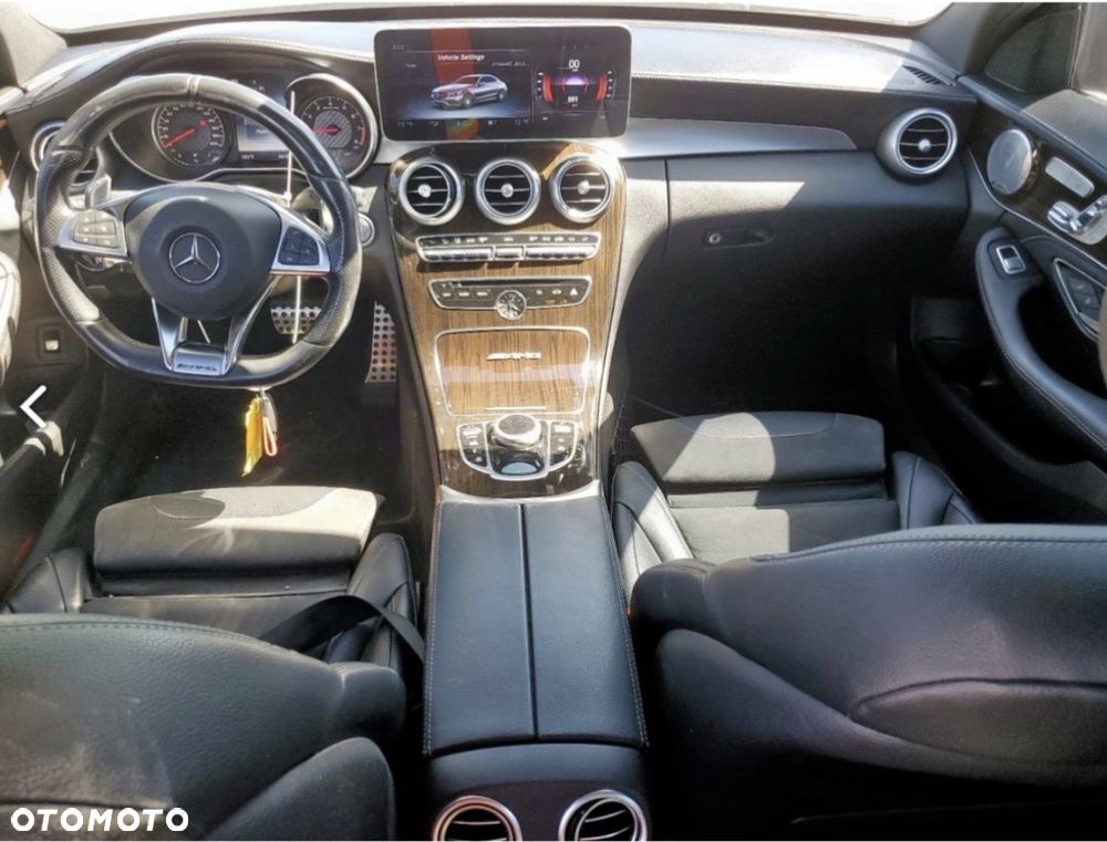 Mercedes-Benz Klasa C AMG 63 AMG Speedshift 7G-MCT - 40