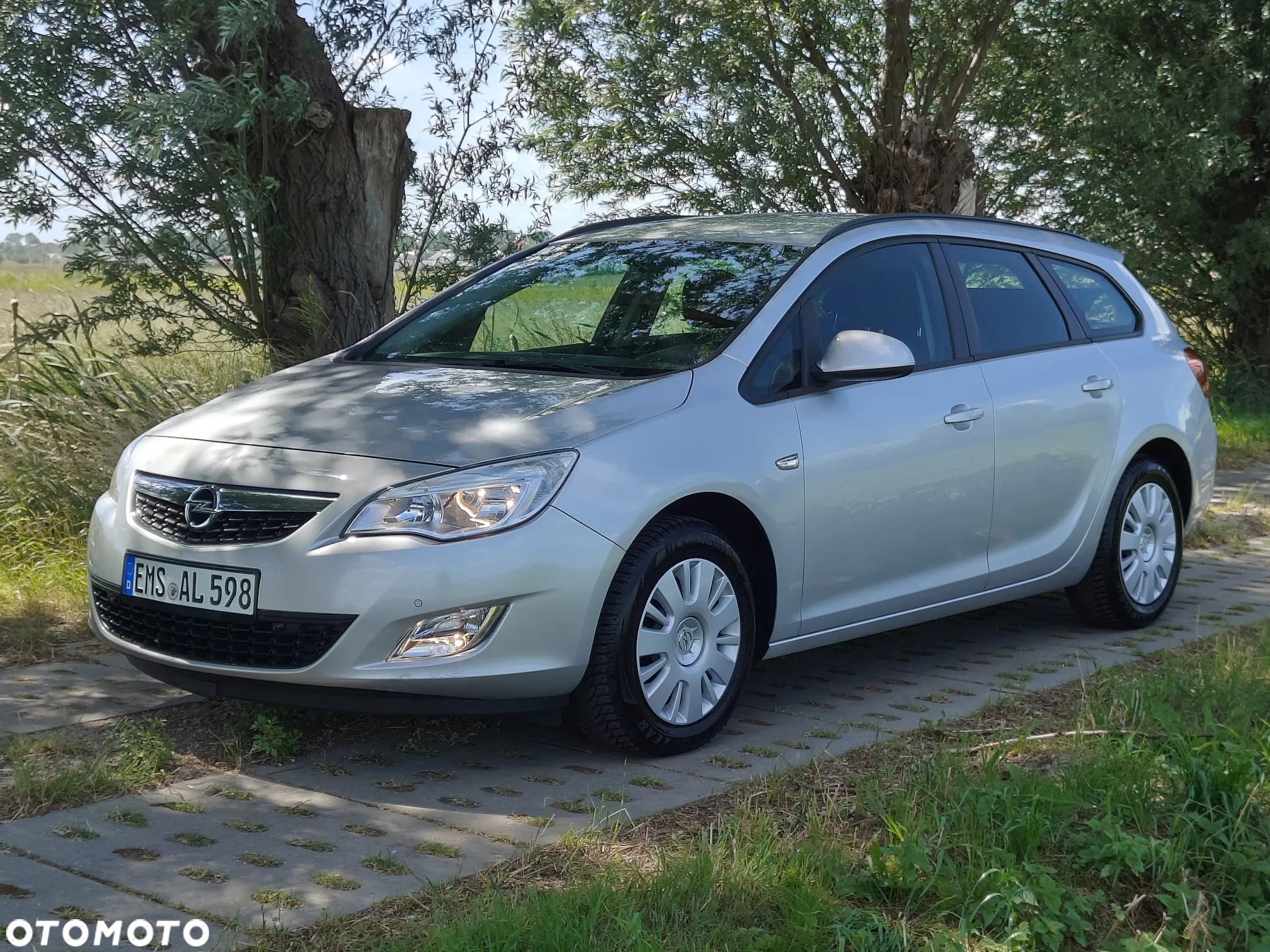 Opel Astra - 1