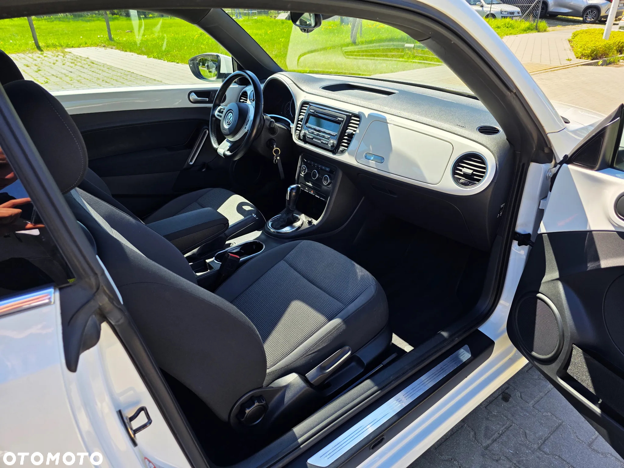 Volkswagen Beetle 2.0 TDI Design DSG - 16