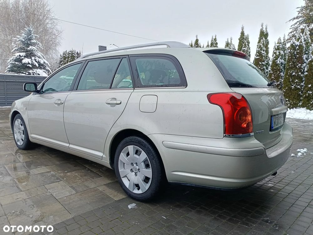 Toyota Avensis 2.0 VVT-i Edition - 17